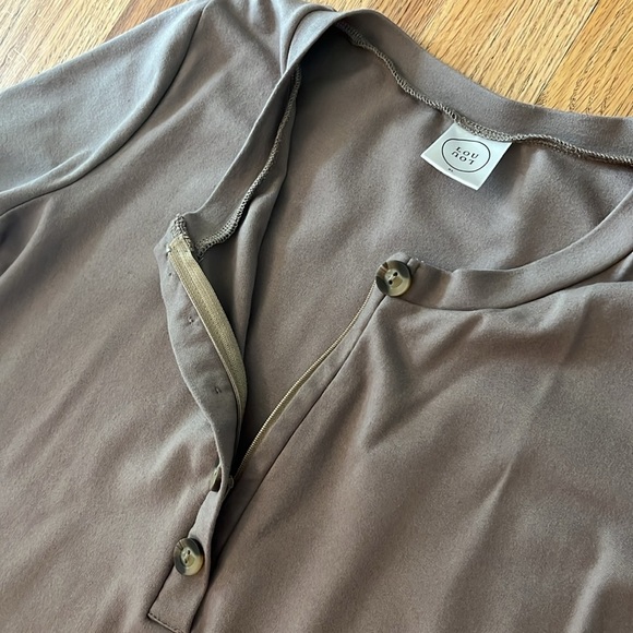 LOU LOU & Company Everyday Dress - Picture 3 of 3